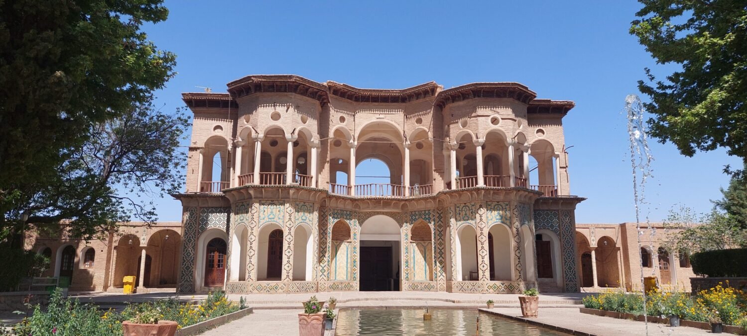 Shazdeh Garden Kerman 2